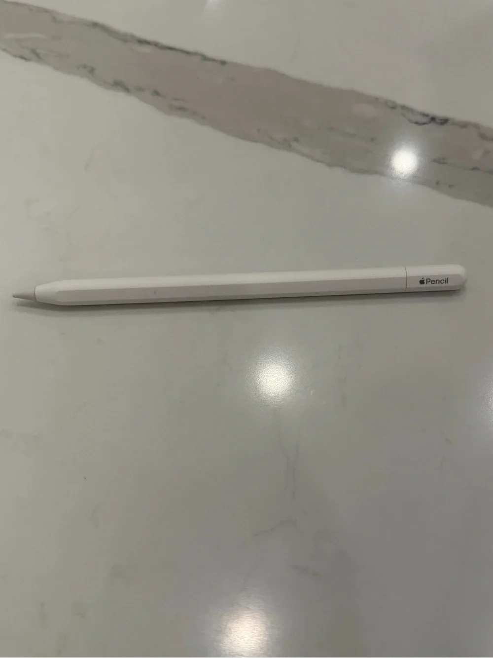 white apple pencil usb-c